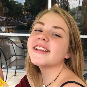 Meet your Posher, Kat